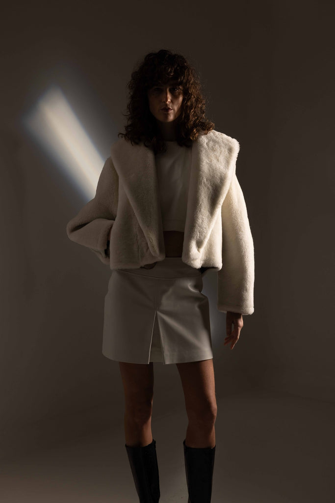 BLOUSON EN PEAU RETOURNEE - KROKOM SOFT BLANC/BEIGE