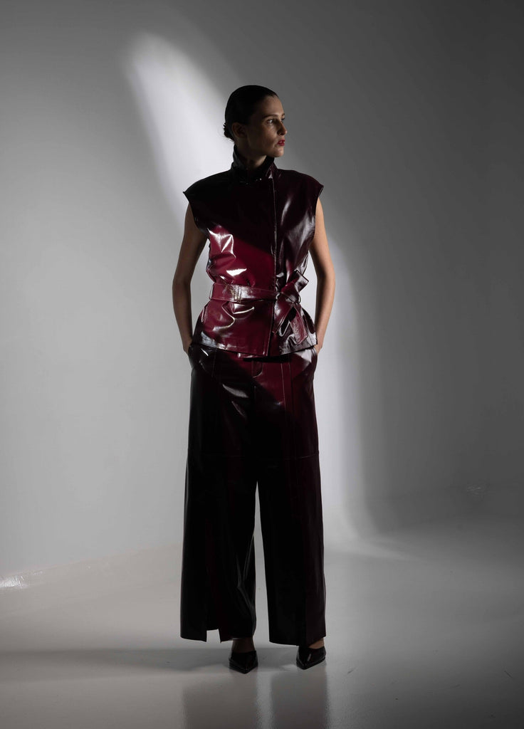 GILET TOP EN CUIR BRILLANT - HORNELA CHIANTI