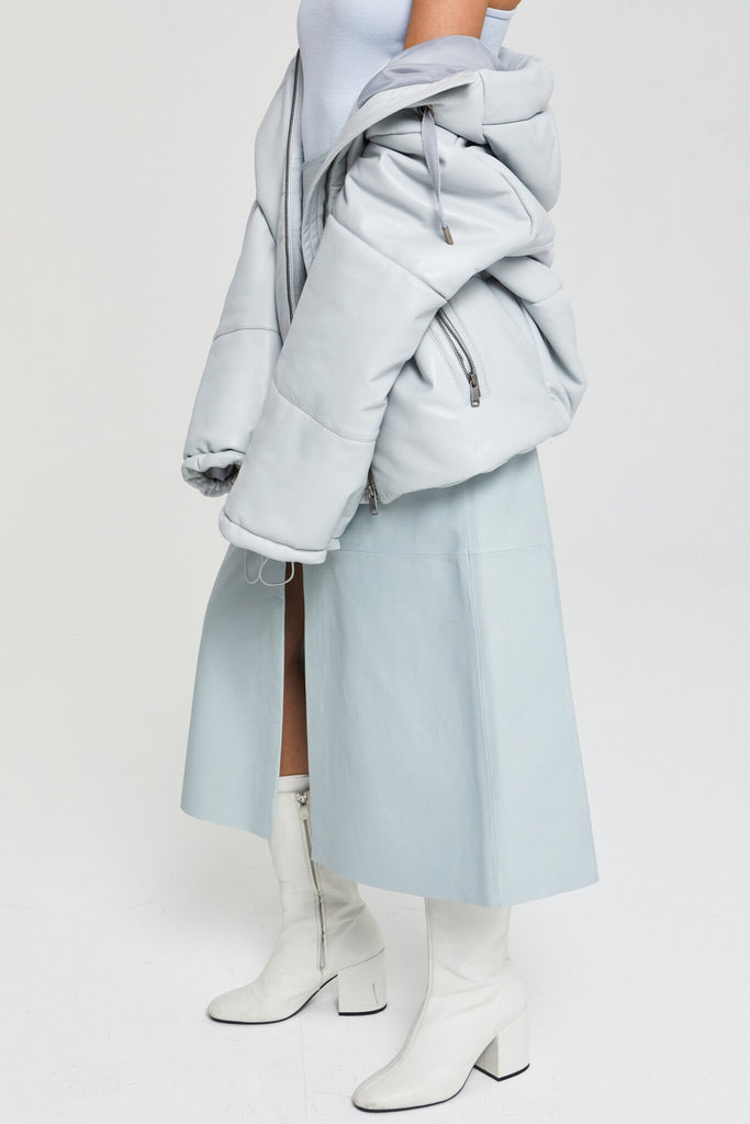 JUPE EN CUIR AVEC FENTE AVANT - CHAMBLY GRIS GLACIER