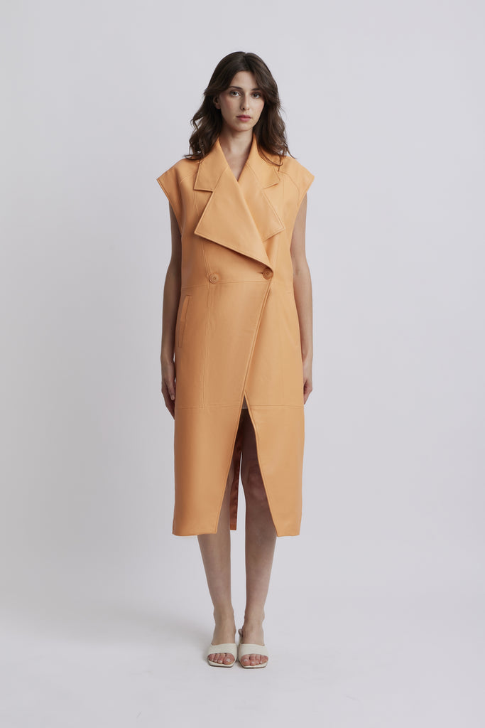 manteau en cuir sans manches avec gros boutons – Possery
