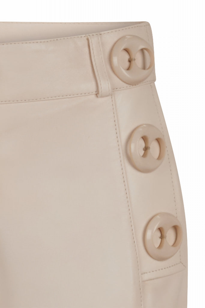 PANTALON EN CUIR FLARE - TAMARIT WAXY CREME