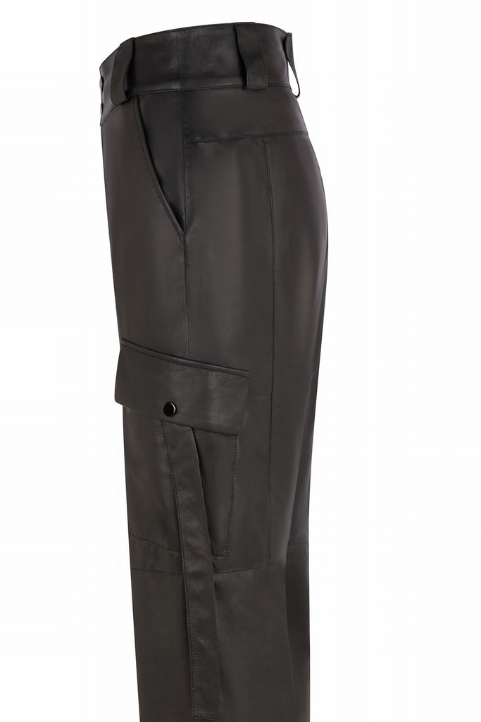 PANTALON EN CUIR TYPE CARGO - HARROGATE PLUM NOIR