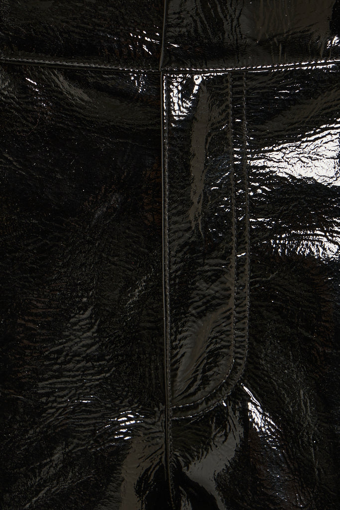 SHORT EN CUIR ASPECT VINYL - MALMO VINYL NOIR