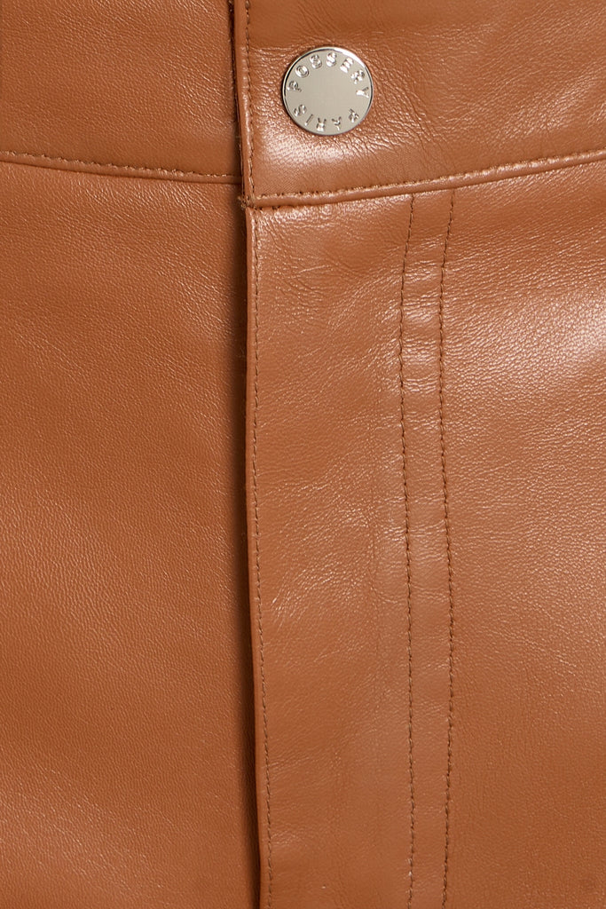 SHORT EN CUIR - MALMO WAXY ALEZAN